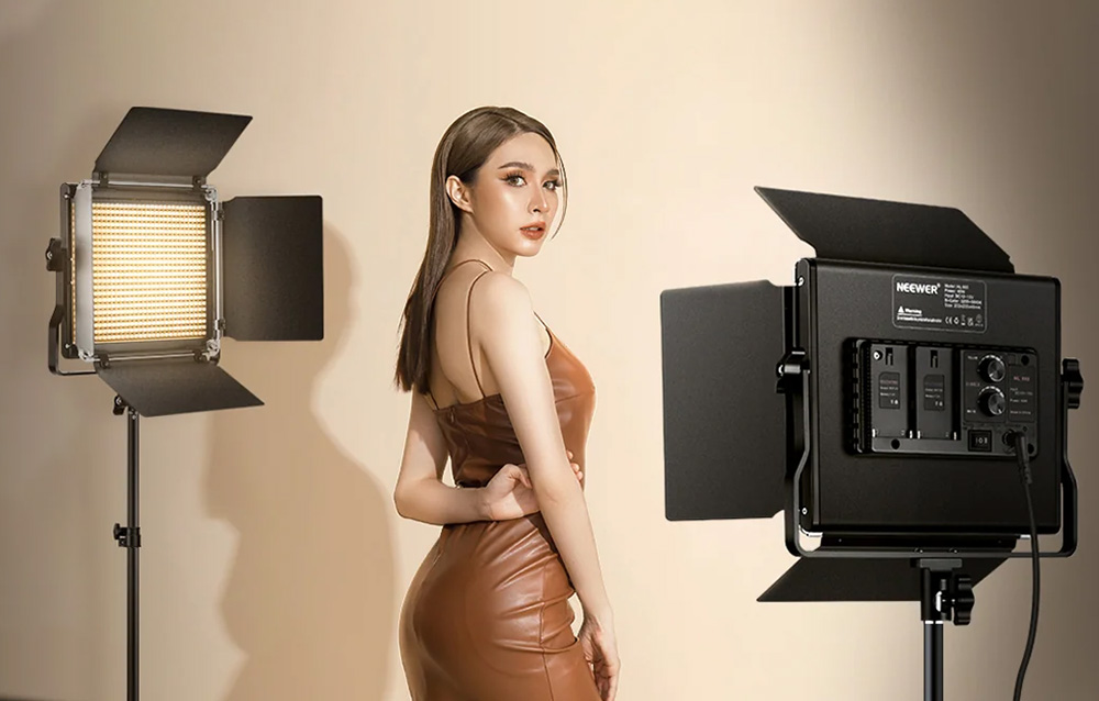 Image de l'ensemble d'éclairage studio LED bicolore Neewer 660