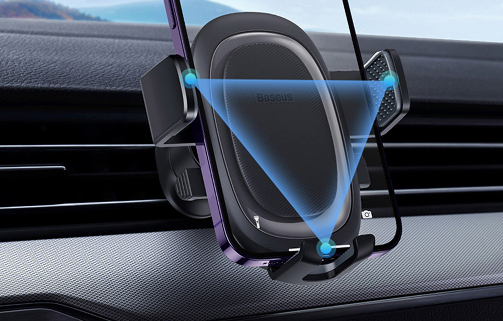 Baseus UltraControl tenant un smartphone