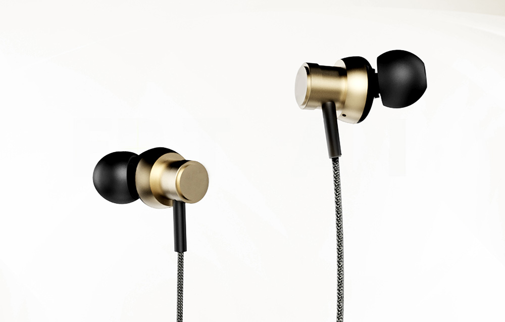 Built-in Microphone
