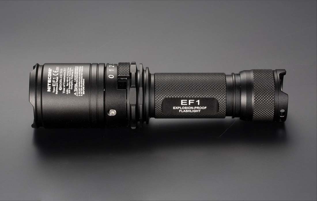 Lampe de poche Nitecore EF1