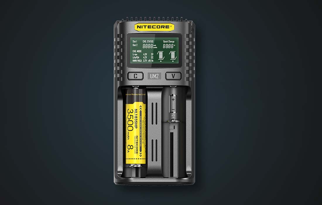 Nitecore UM2 Battery Charger