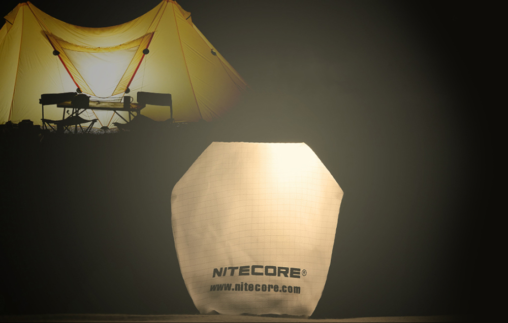 Nitecore UT27 PRO avec pochette de diffusion
