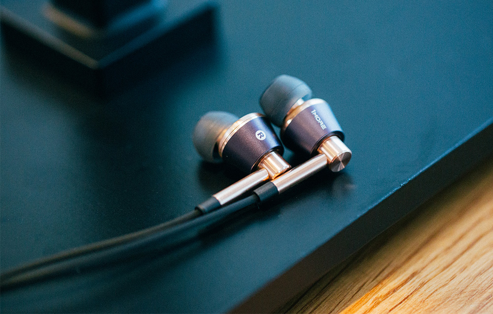 Écouteurs intra-auriculaires filaires Triple-Driver 1MORE (argent)