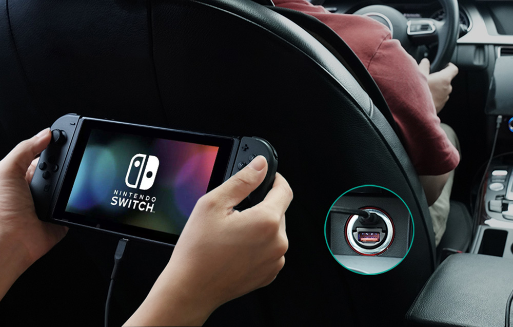 Vue de différentes marques d'appareils compatibles avec le chargeur de voiture Aukey CC-A3