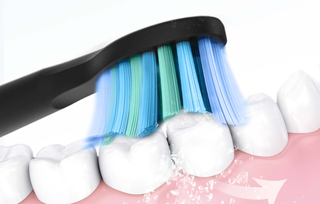 Embouts interchangeables fournis avec la brosse à dents