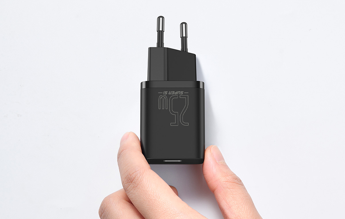 Baseus Charger dans la poche