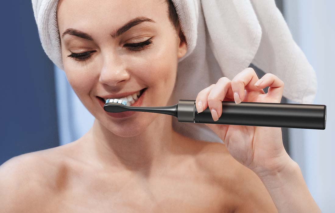 Brosse à dents FairyWill P80 avec têtes et étui