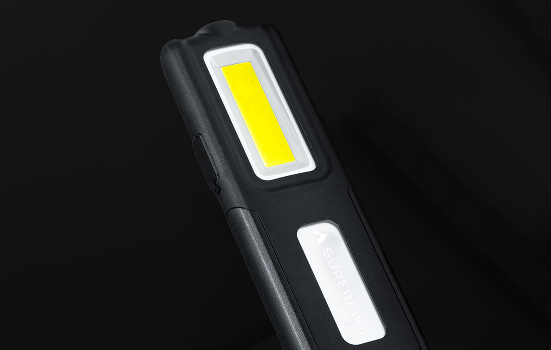 Superfire G12 Lampe de Poche