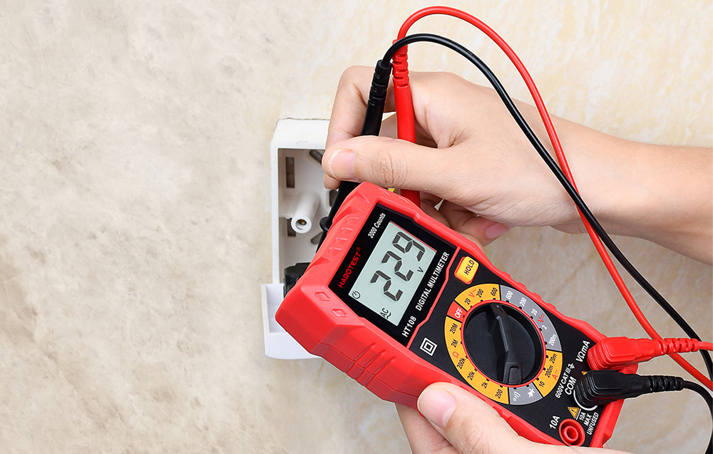 Fonctions du multimètre Habotest HT108L