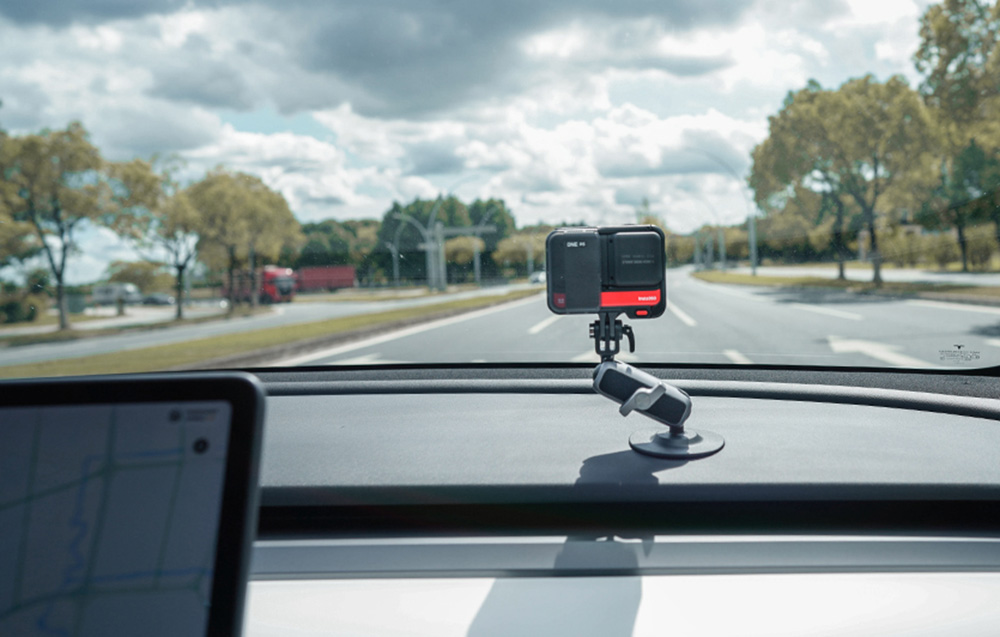 Support auto-adhésif PGYTECH
