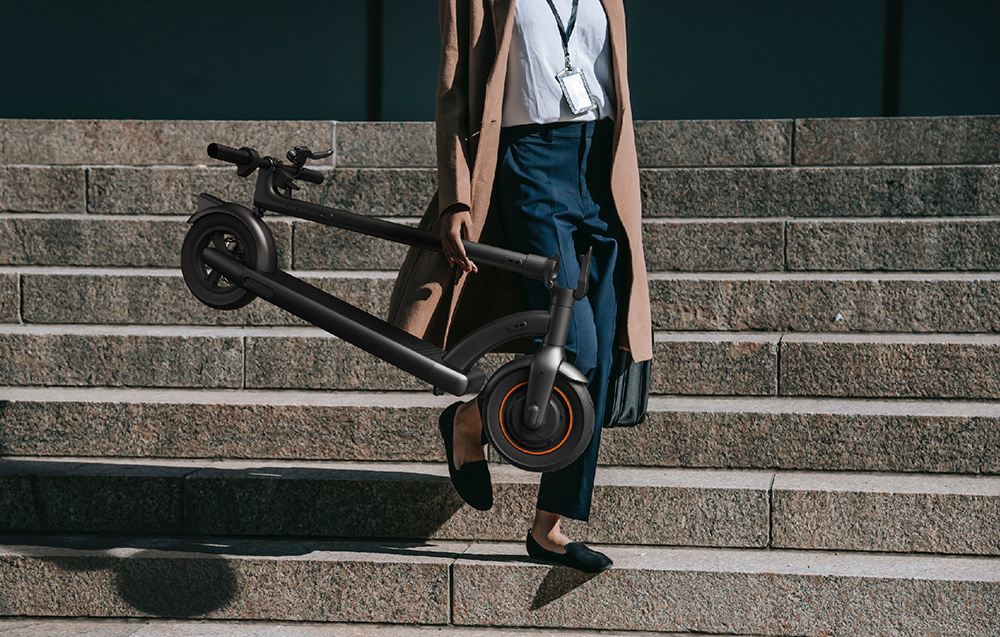 Trottinette électrique Navee N40