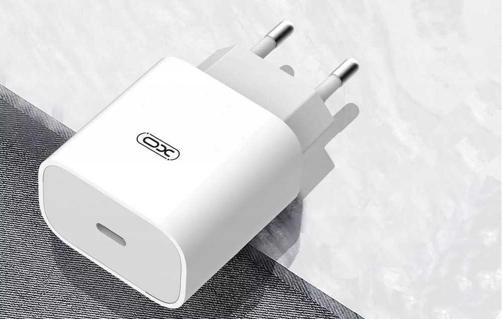 Chargeur secteur XO L40EU 18W (blanc)