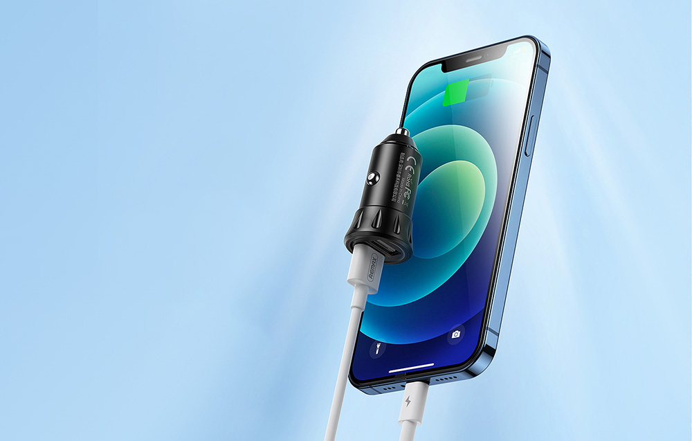 Utilisation du chargeur Remax RCC236 dans une voiture