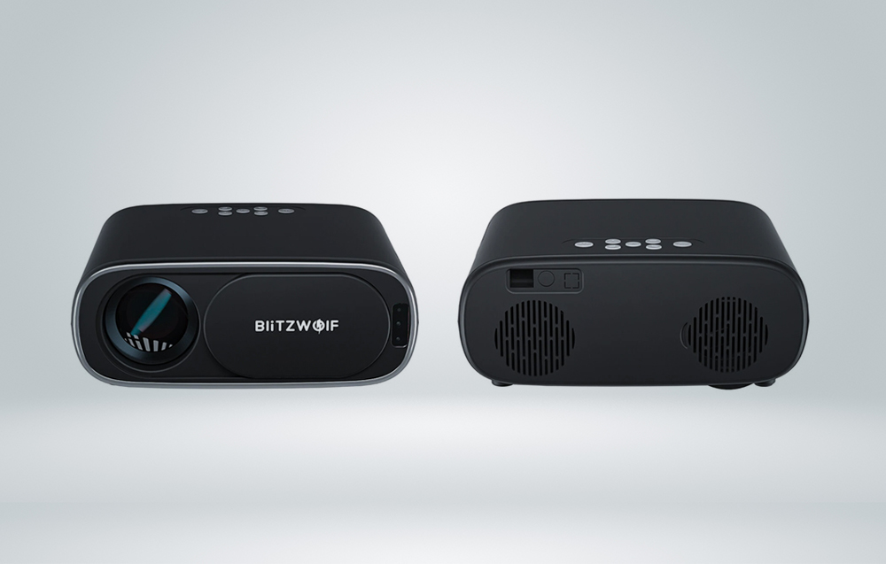 BlitzWolf BW-V4 avec plusieurs câbles connectés