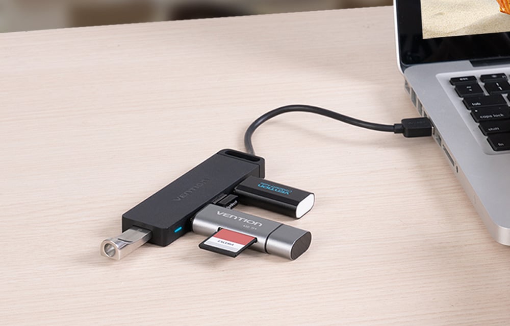 Hub USB 2.0 avec 4 ports et adaptateur secteur Vention CHMBB 0.15m Noir