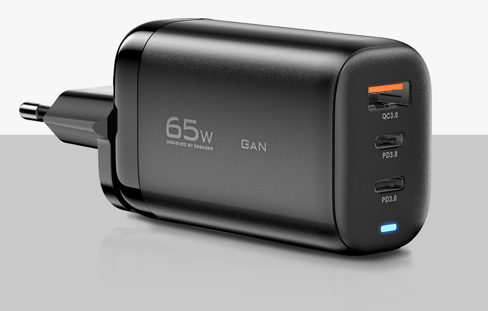 Chargeur Essager avec 3 ports.