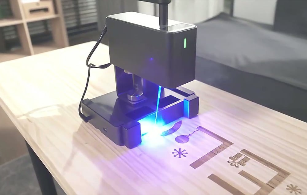 LaserPecker 2 en action