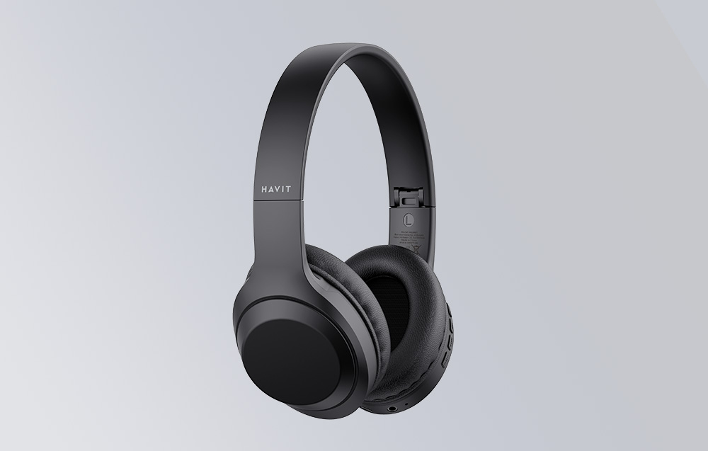 Casque Havit H628BT montrant la connexion avec fil et sans fil