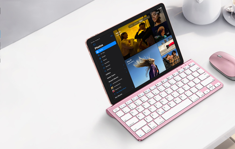 Clavier avec support rétractable pour iPad